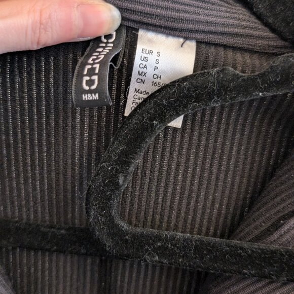 Sundress Bundle (3 Dresses) — Ribbed tank dress, flower sundress, tshirt dress - Picture 3 of 4